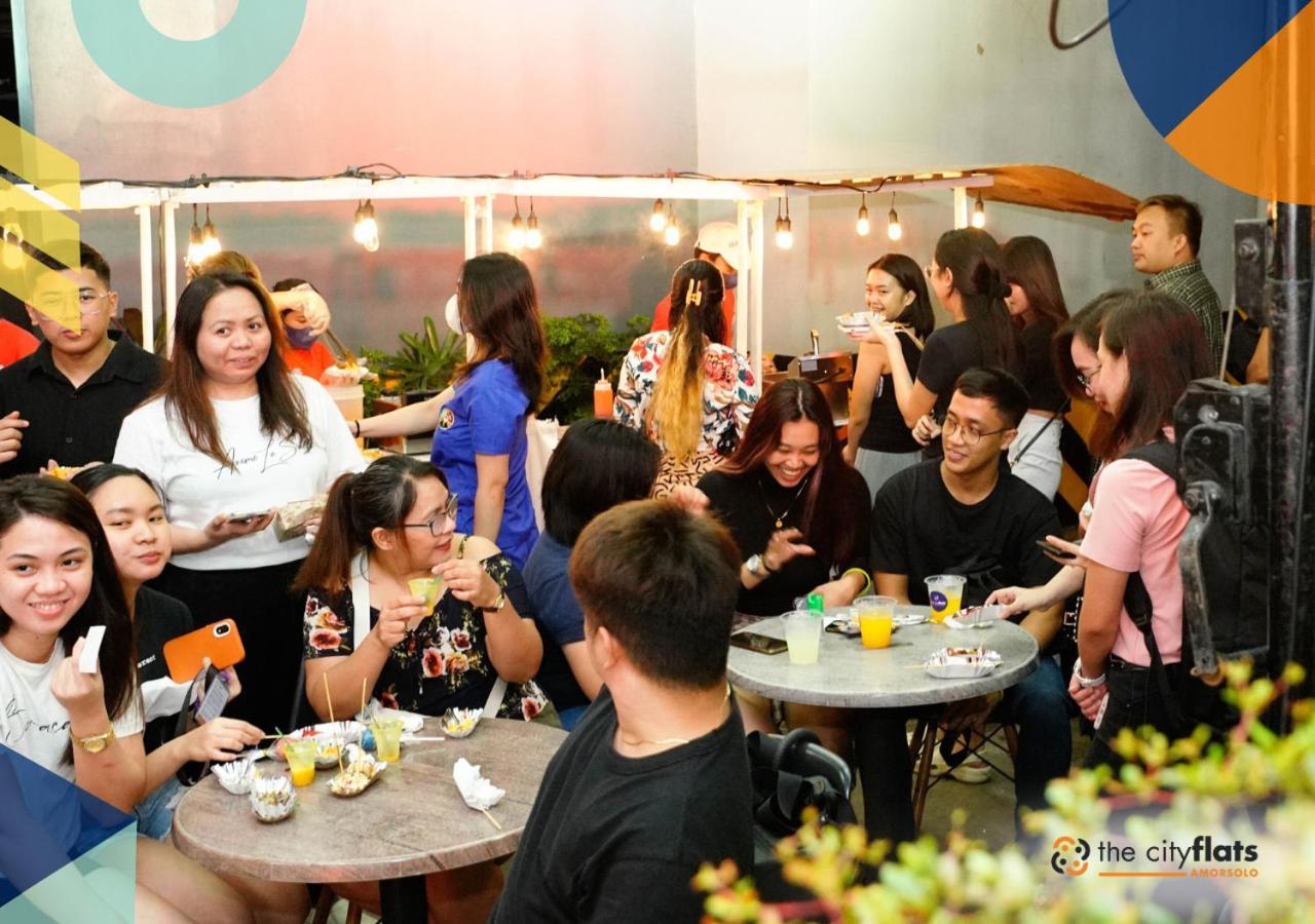 The City Flats Amorsolo マカティ エクステリア 写真