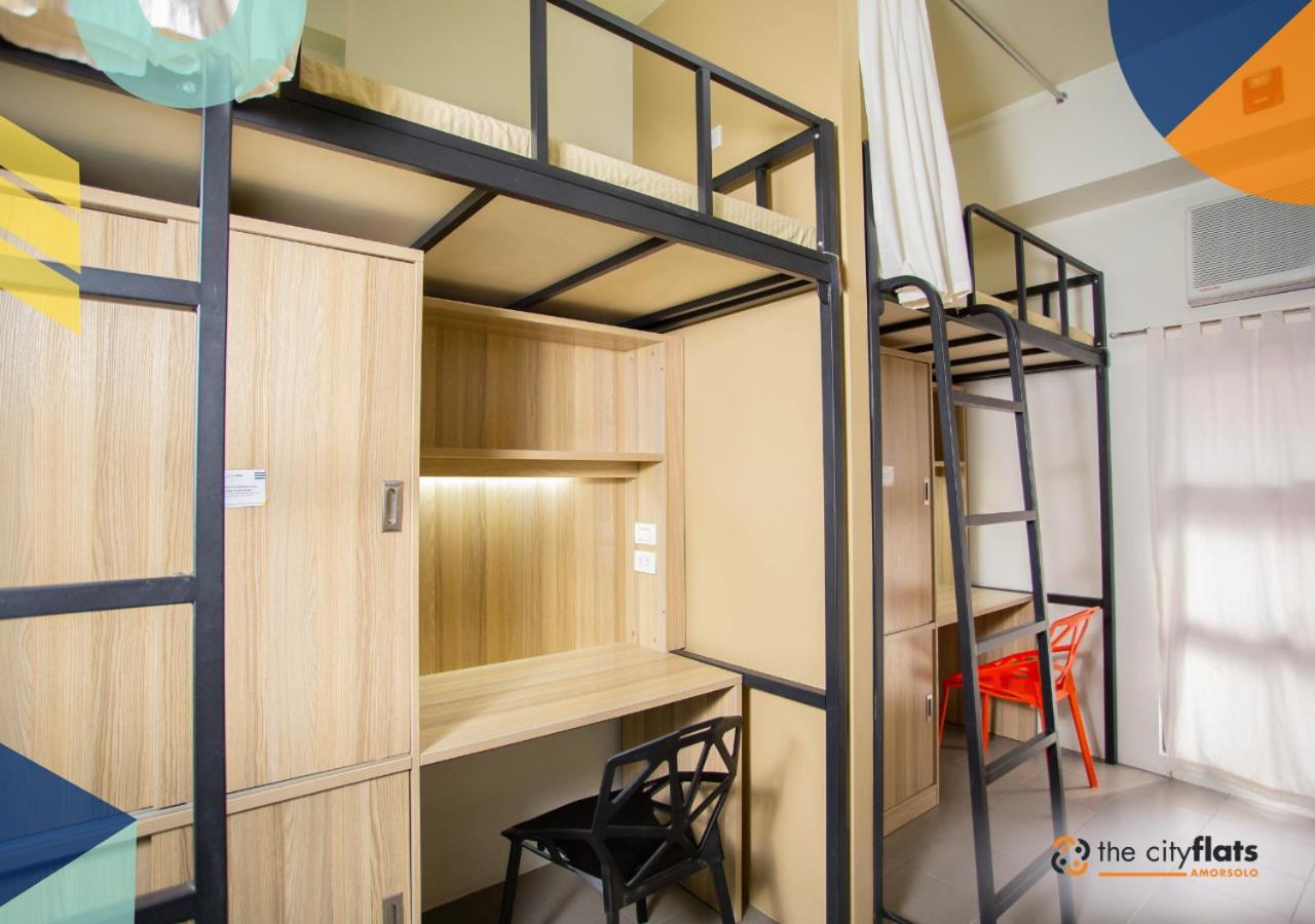 The City Flats Amorsolo マカティ エクステリア 写真